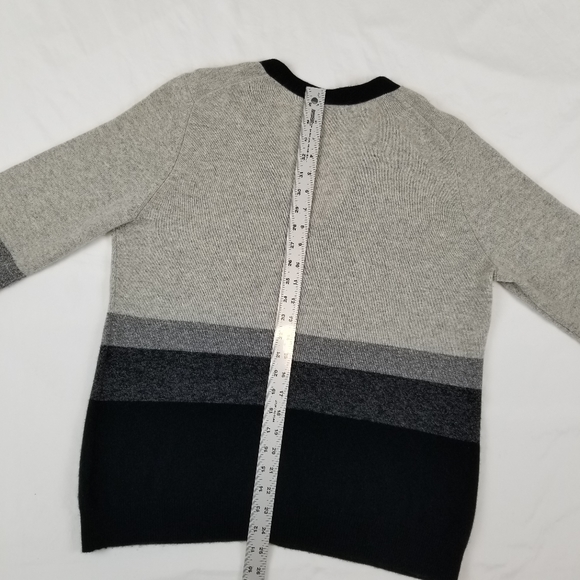 Charter Club 100% Cashmere Luxury Cardigan Button Front Women Size L Black Gray - Picture 11 of 11